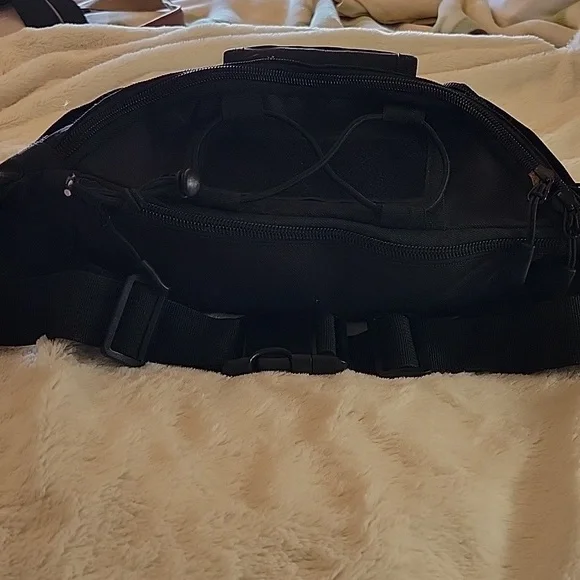 Osage River Fanny Pack - Picture 2 of 16